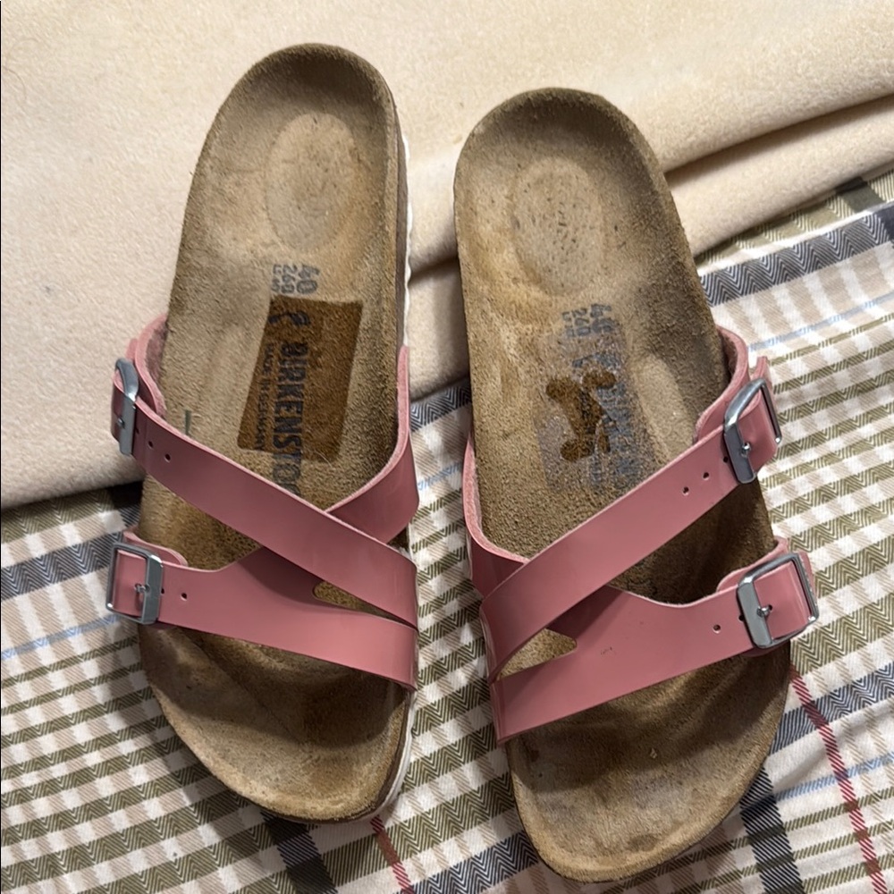 Birkenstock Women's Pink Sandals